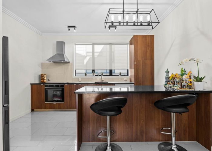  at 86 Norwood Drive, Flat Bush, Manukau City, Auckland
