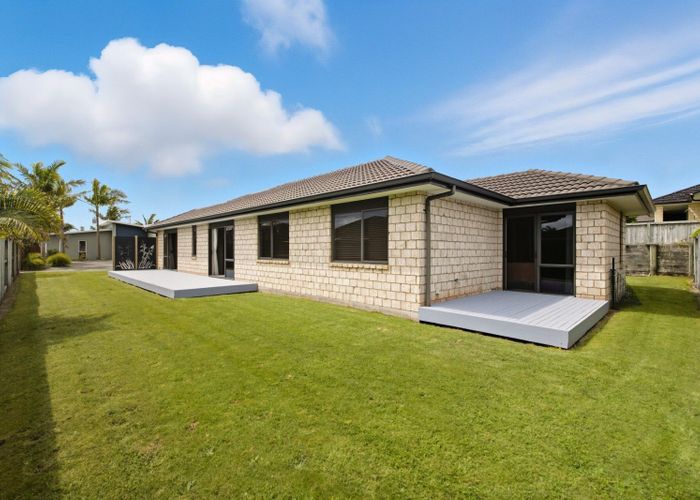  at 12 Thompson Drive, Papamoa Beach, Tauranga, Bay Of Plenty