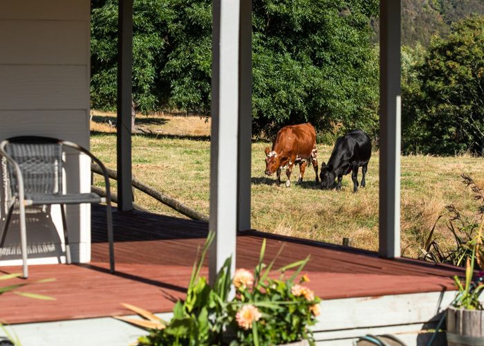  at 23 Kenningtons Road, Okaramio