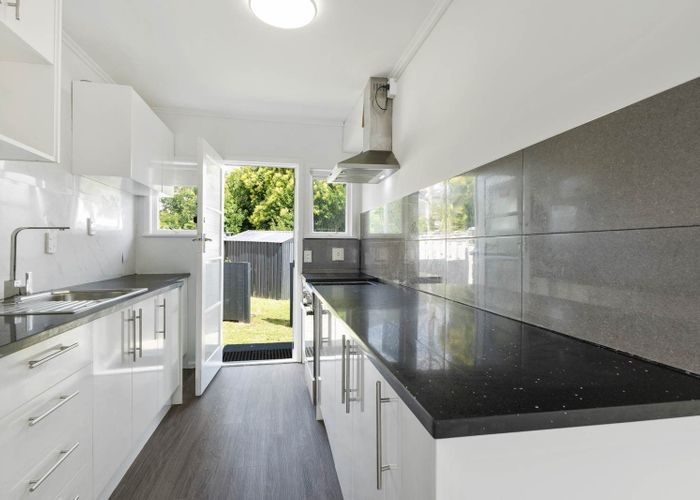  at 4/87 Wallace Road, Papatoetoe, Manukau City, Auckland