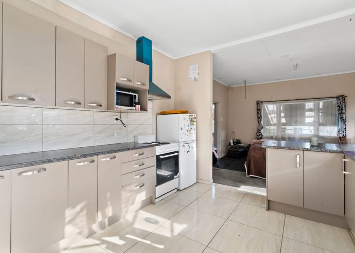  at 1/3 James Road, Manurewa, Manukau City, Auckland