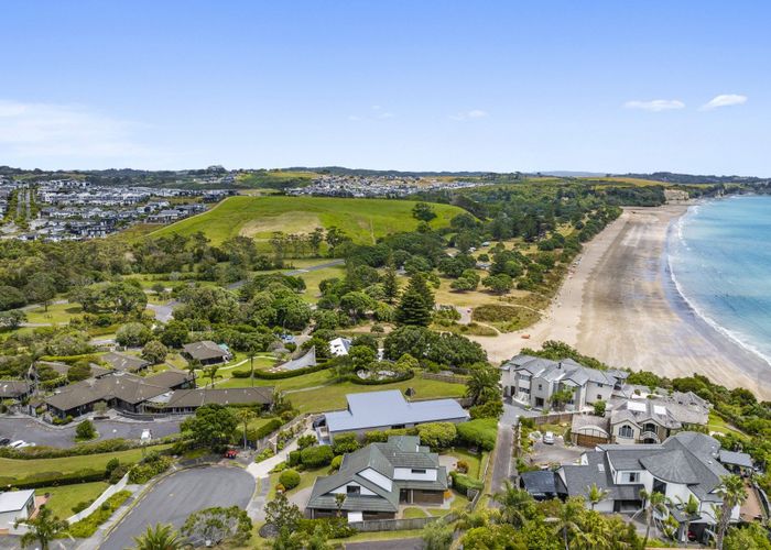  at 31 Gilberd Place, Torbay, Auckland