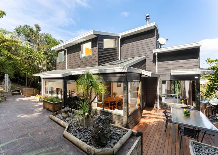  at 5a Gannet Point, Rothesay Bay, North Shore City, Auckland