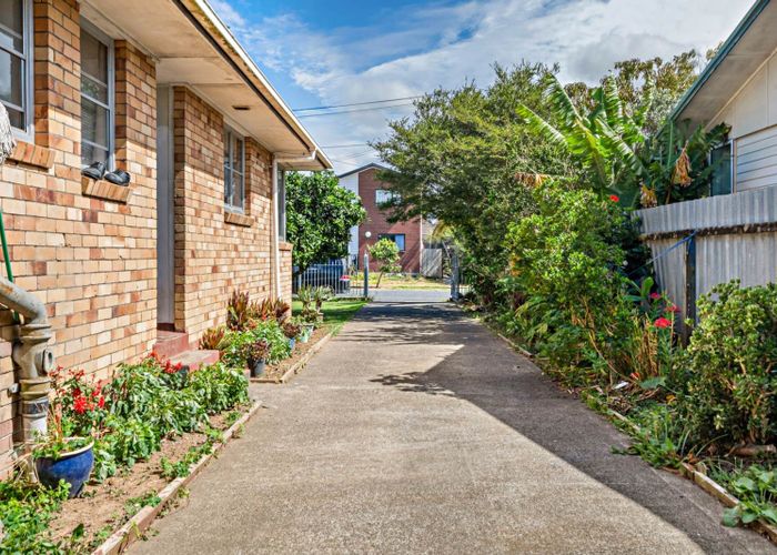  at 11 Hardie Street, Mangere, Manukau City, Auckland