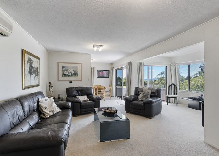  at 14 Cyclades Place, Shelly Park, Manukau City, Auckland