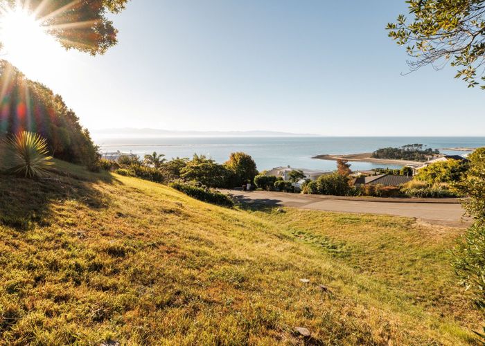  at 50 The Cliffs, Britannia Heights, Nelson, Nelson / Tasman