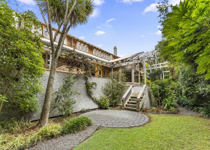 For sale 3A Hughes Avenue, Hokowhitu, Palmerston North, Manawatu