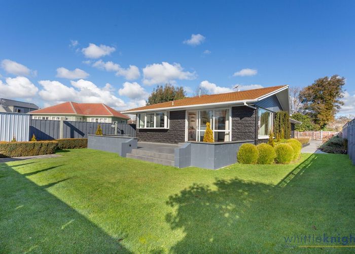  at 16a Hamilton Avenue, Fendalton, Christchurch City, Canterbury