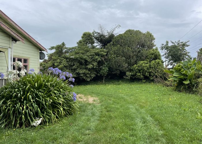  at 127 Kakaramea Road, Patea