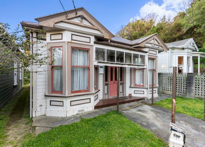  at 7 Ranfurly Terrace, Mount Cook, Wellington, Wellington