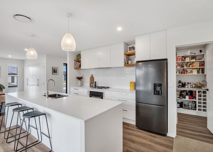  at 13 Stackwood Avenue, Ravenswood, Waimakariri, Canterbury