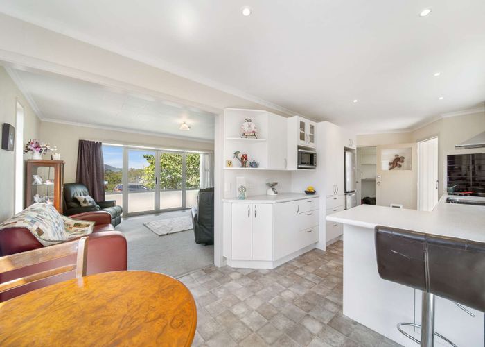  at 4 Kaira Street, Sawyers Bay, Dunedin