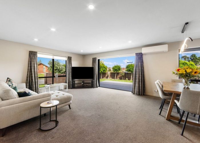  at 32 East Ellington Drive, Mairehau, Christchurch City, Canterbury
