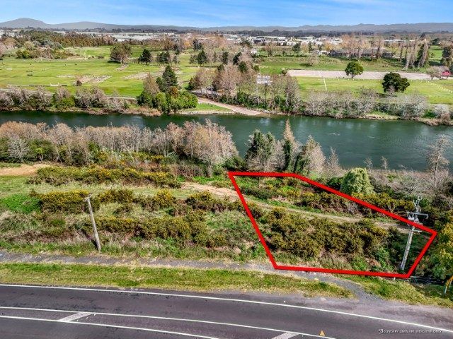  at 1 Riverlinks Lane, Flagstaff, Hamilton, Waikato