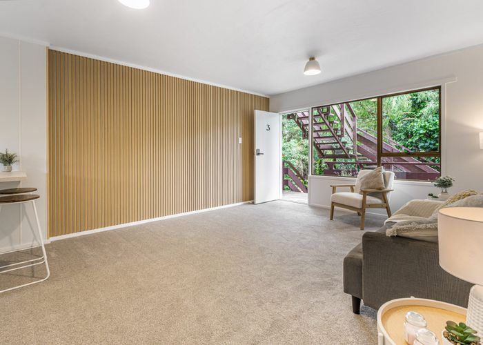  at 3/16 Knight Avenue, Mount Albert, Auckland