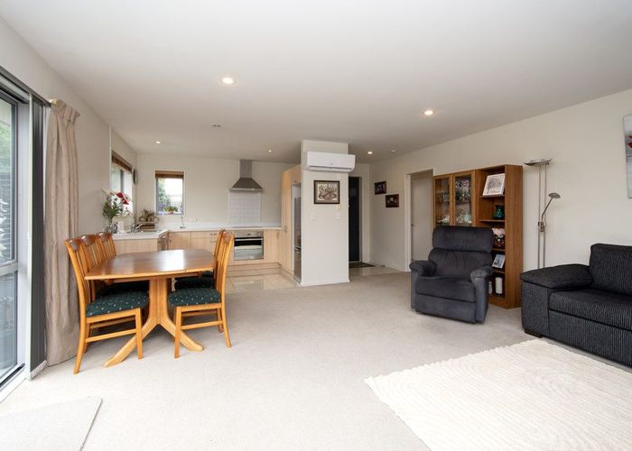  at 2/417A Bower Avenue, Parklands, Christchurch City, Canterbury
