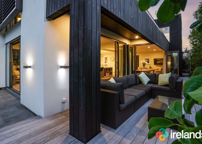  at 42 Rugby Street, Merivale, Christchurch