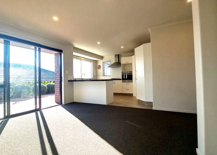  at 8 Kinmount Drive, Pyes Pa, Tauranga, Bay Of Plenty