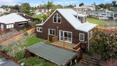  at 2/35 Orams Road, Hillpark, Auckland