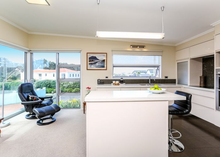 Free property data for 2 Cutfield Road, New Plymouth, New Plymouth