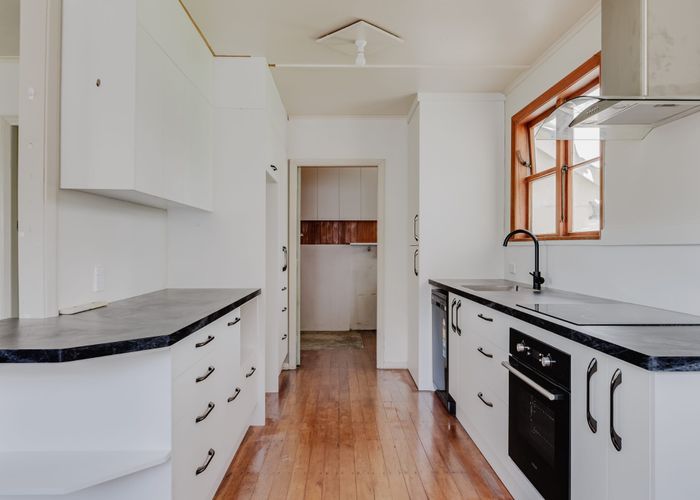  at 2 Hinton Place, Roslyn, Palmerston North