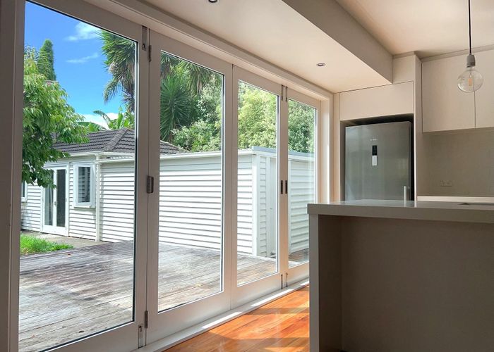  at 7 Brookland Place, Remuera, Auckland