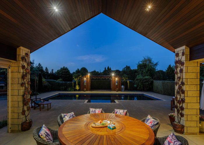  at 19 Oaktree Lane, Flagstaff, Hamilton