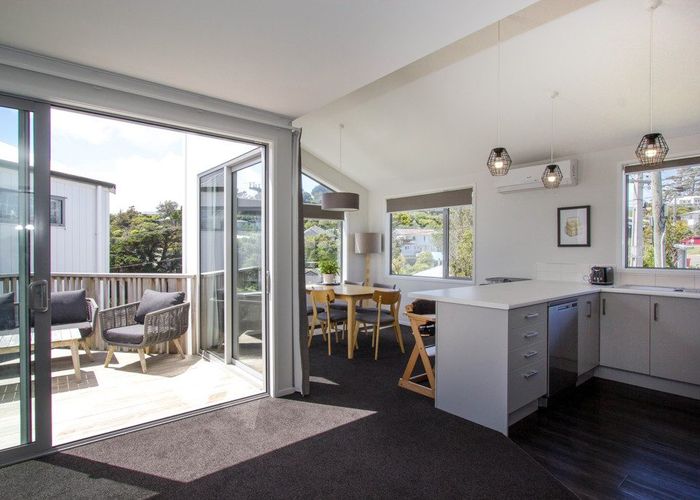 at 36 Lyndfield Lane, Newlands, Wellington