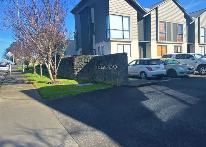  at 17/51 Ireland Road, Panmure, Auckland