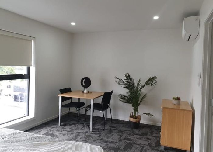  at Papatoetoe, Manukau City, Auckland