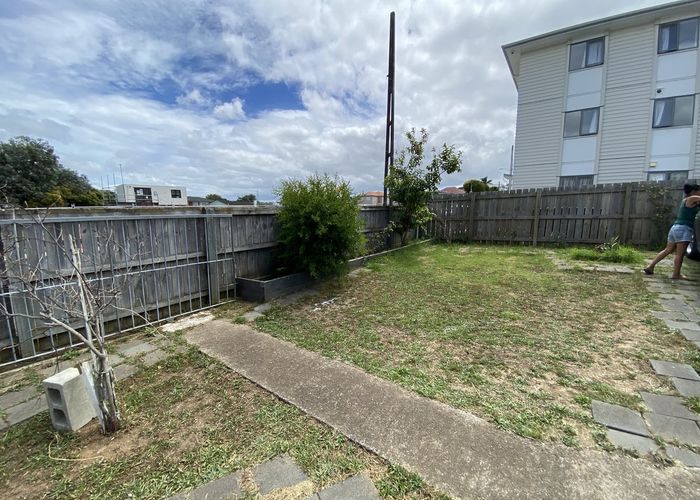  at 5 Malone Road, Mount Wellington, Auckland