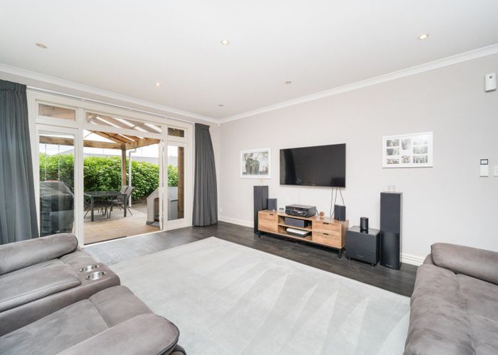  at 574 Ferguson Street, Terrace End, Palmerston North, Manawatu / Whanganui