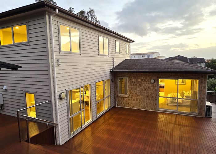  at 31 Corricvale Way, Northcross, North Shore City, Auckland