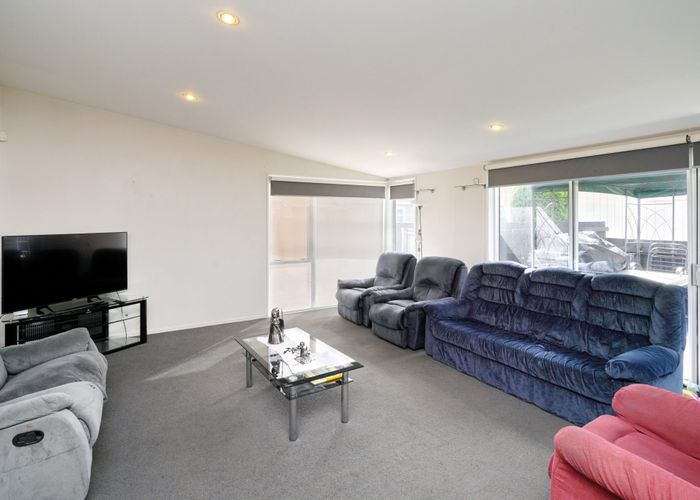  at 64a Smith Street, Woolston, Christchurch City, Canterbury