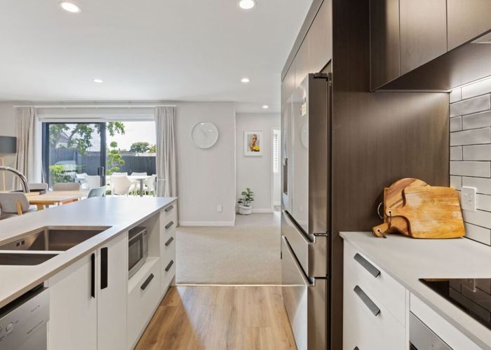  at 4/70 Beerescourt Road, Beerescourt, Hamilton
