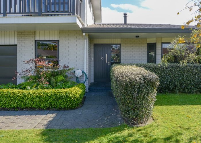  at 6 Churchill Drive, Taradale, Napier