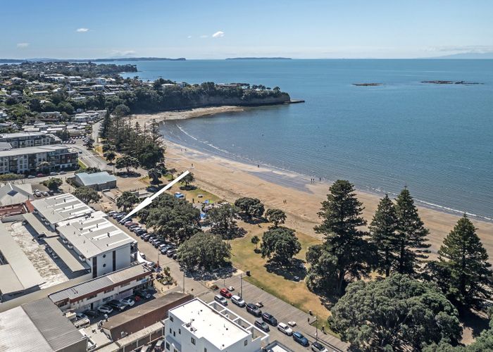  at 7/6 Beach Front Lane, Browns Bay, North Shore City, Auckland
