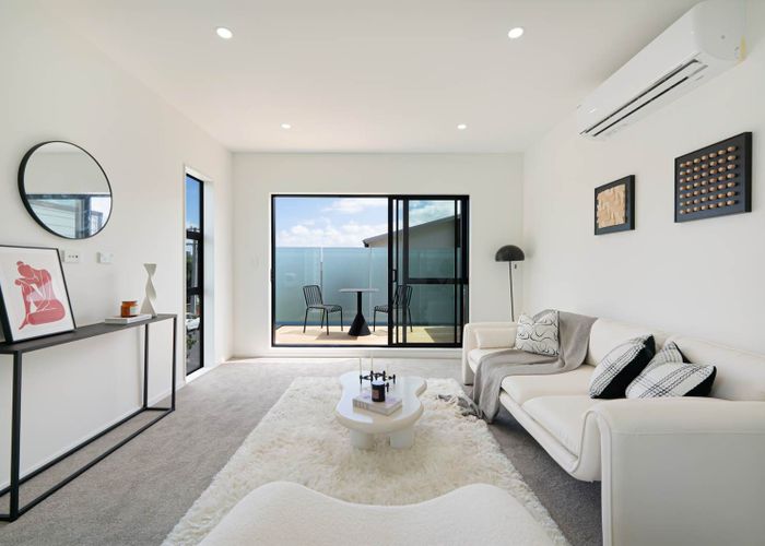  at 14 Torino Street, Point England, Auckland City, Auckland