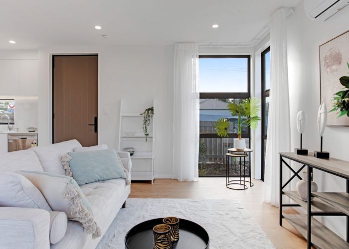  at 2/129 Richardson Rd, Mount Albert, Auckland City, Auckland