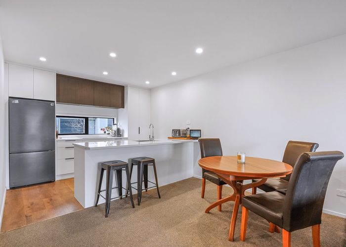  at 6 Gecko Lane, Hamilton Lake, Hamilton, Waikato