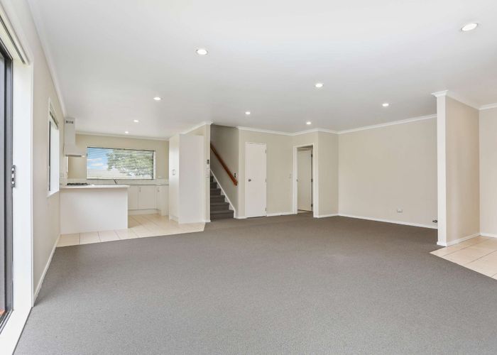  at 12 Bicknell Road, Favona, Manukau City, Auckland