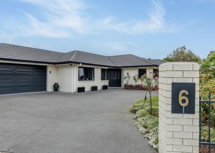  at 6 Anderson Way, Highlands Park, New Plymouth