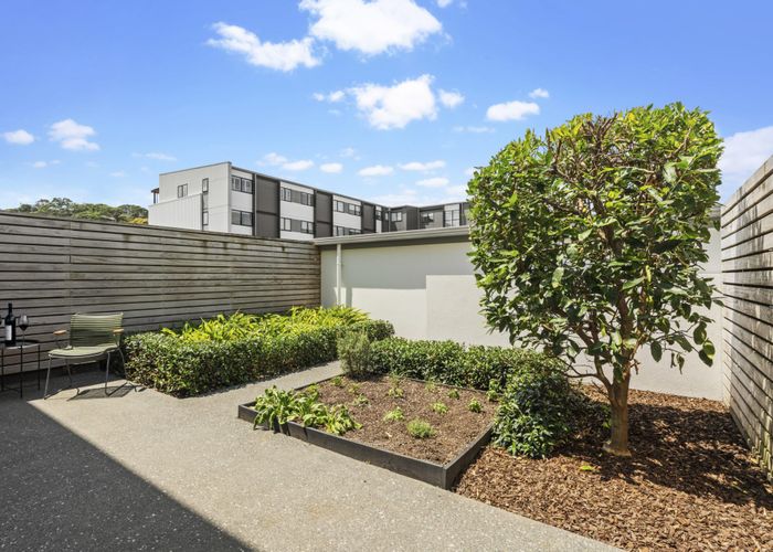  at 22 Kimiora Street, Three Kings, Auckland City, Auckland
