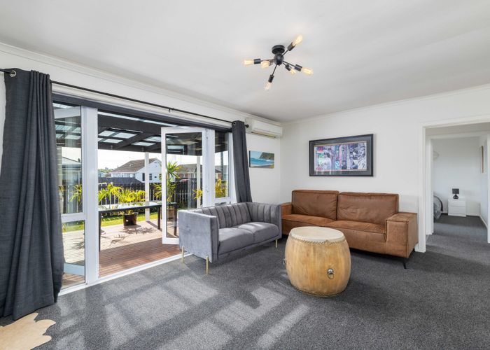  at 1/42 Parnwell Street, Burwood, Christchurch