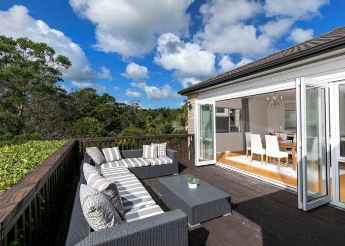  at 6 Mural Place, Greenhithe, North Shore City, Auckland