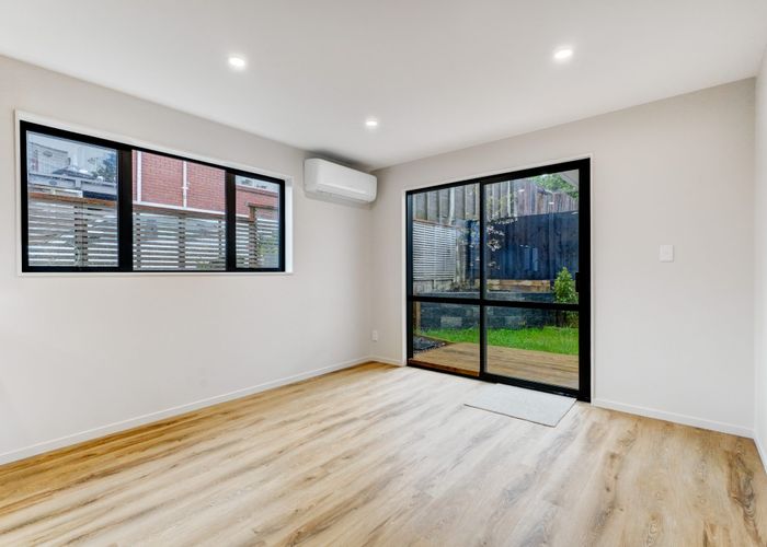  at 8A Butterworth Drive, Glendene, Waitakere City, Auckland