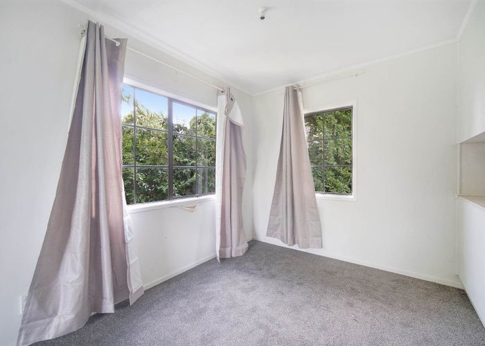  at 15 Montego Place, Weymouth, Manukau City, Auckland