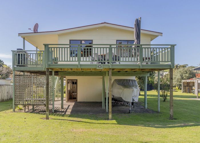  at 20 Oyster Drive, Cooks Beach, Whitianga