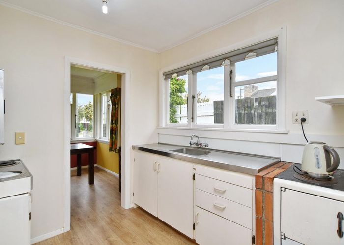  at 37 Mackworth Street, Woolston, Christchurch