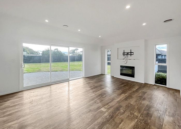 at 111 Johnstone Drive, Fitzherbert, Palmerston North, Manawatu / Whanganui
